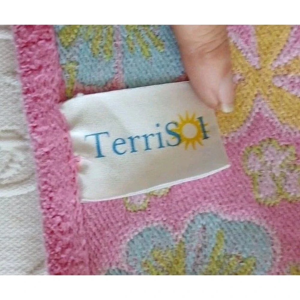 VTG Terrisol Karsten Beach Towel India Pastel Colors Beach  Hibiscus Flower Pink